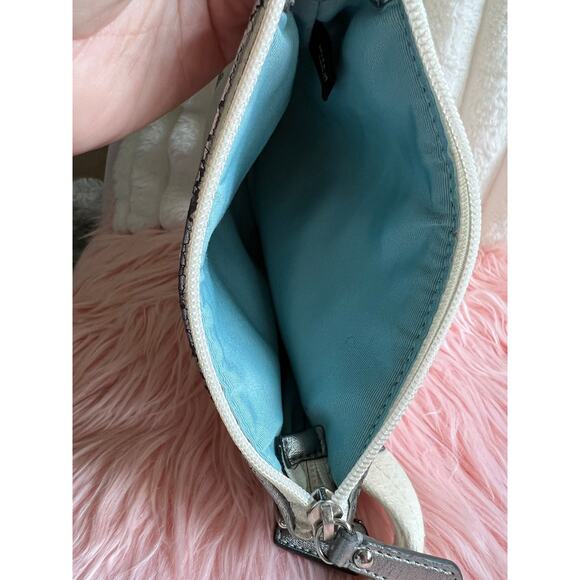 Limited Edition Coach Starfish Crossbody - Picture 3 of 11